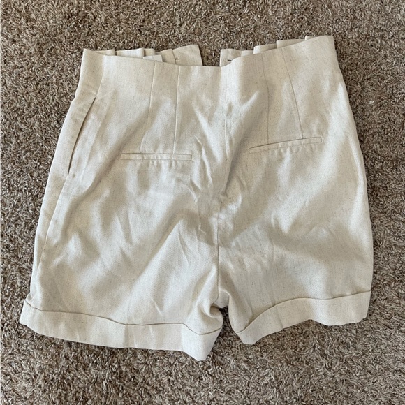 Linen Blend Shorts New Never Worn - Picture 3 of 3